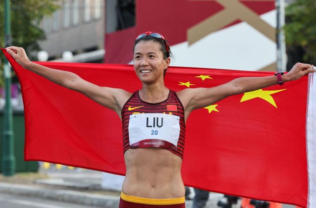 刘虹经历剖腹产大出血刚复出时不知道怎么走路