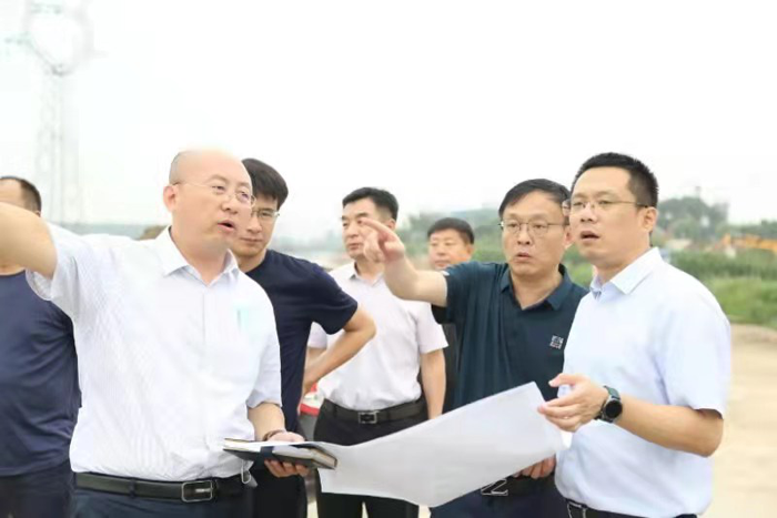 代县长王蕾到首山镇,兴隆镇调研2021年下半年拟开工重点项目