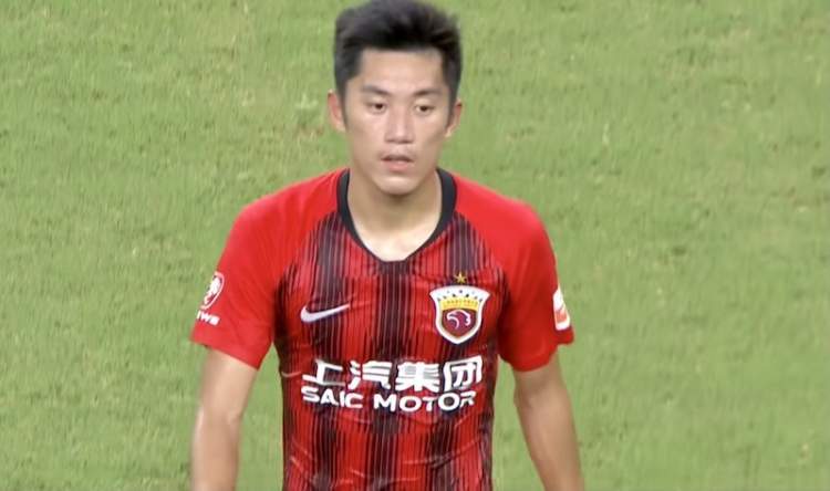 上海海港俱乐部 海港五球大胜大连人，两位U23小将中超处子球，吕文君400场也有进球