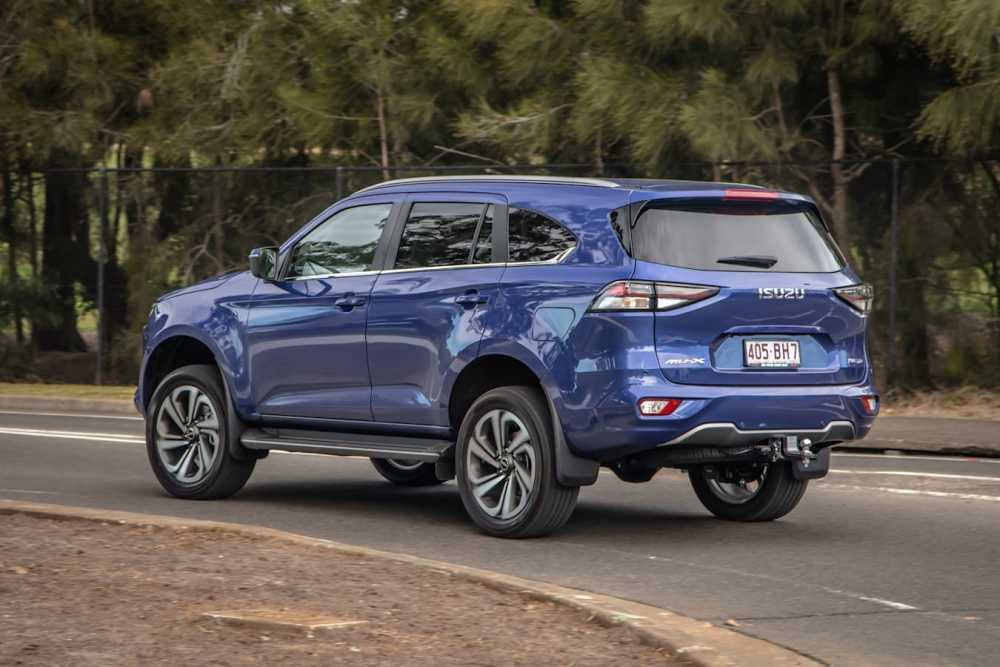 2021款五十铃mu-x ls-t 4x4:皮卡换壳的suv如何?