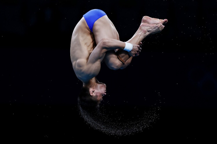 最新金牌榜!中国稳居第一,美国田径遇冷,7日5大夺金点重磅来袭