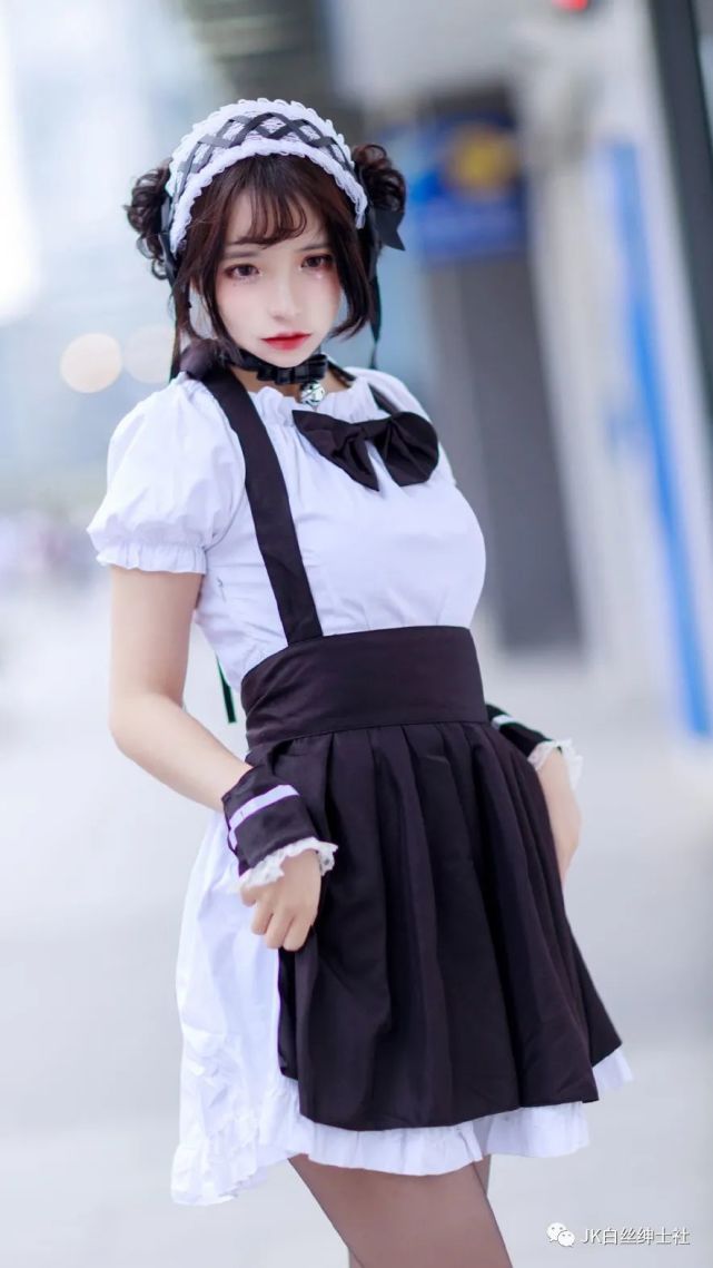 cos:漫展上一只可爱的女仆猫咪