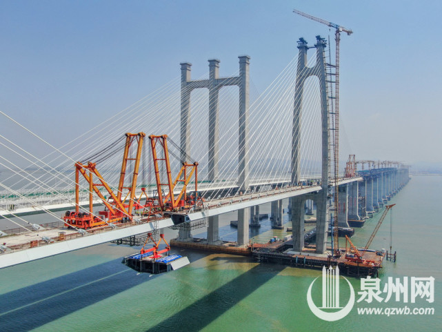 福厦客专泉州湾跨海大桥主桥合龙 可防御12级强台风