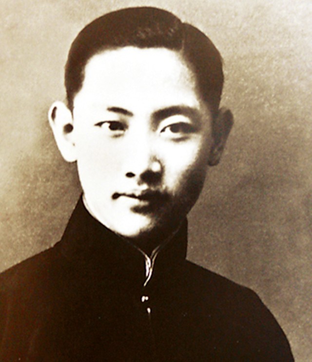 京剧青衣谢虹雯,一嫁英年早逝杨宝森,44岁二嫁张君秋相伴终生