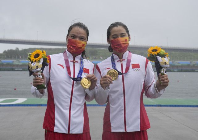 (东京奥运会)皮划艇静水—徐诗晓/孙梦雅夺得女子500米双人划艇冠军