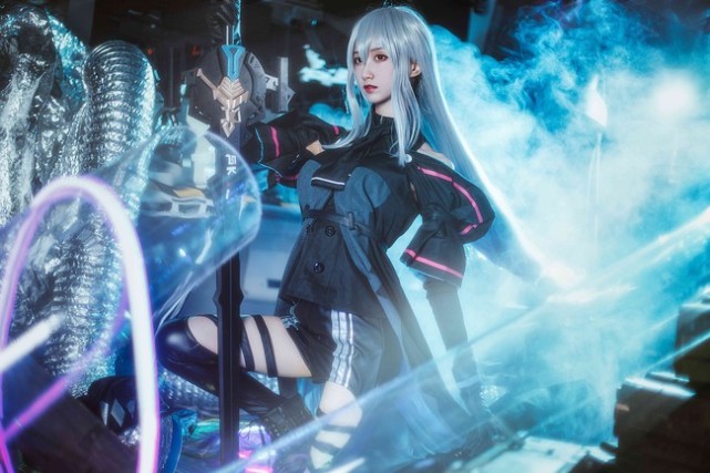 精品cosplay 斯卡蒂sama