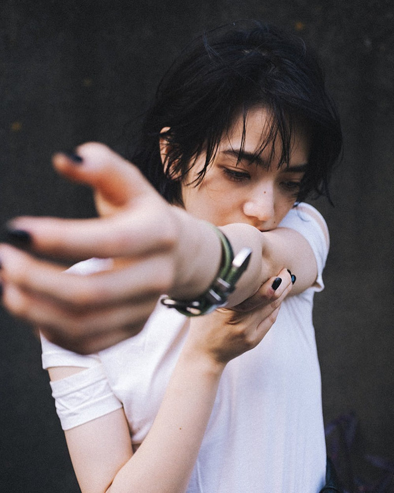 小松菜奈画板写真来袭是超酷的姐姐没错了