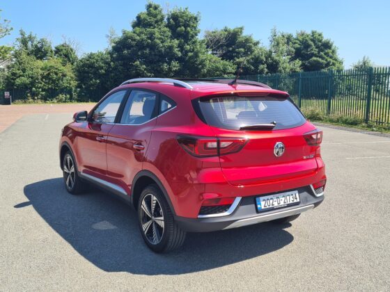 全新名爵mgzs实惠的家用suv之选