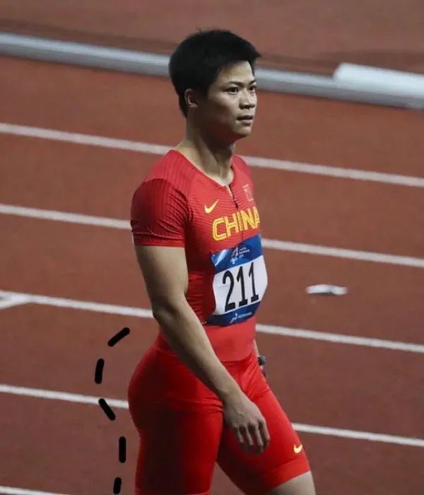 同样30 还继续为了梦想不断突破自己的还有苏炳添,苏神.