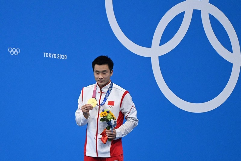 三次参加奥运会在三个项目中夺冠曹缘战胜了肩伤也超越了自我