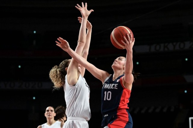威廉姆斯17分安德森24分法国女篮战胜塞尔维亚摘铜