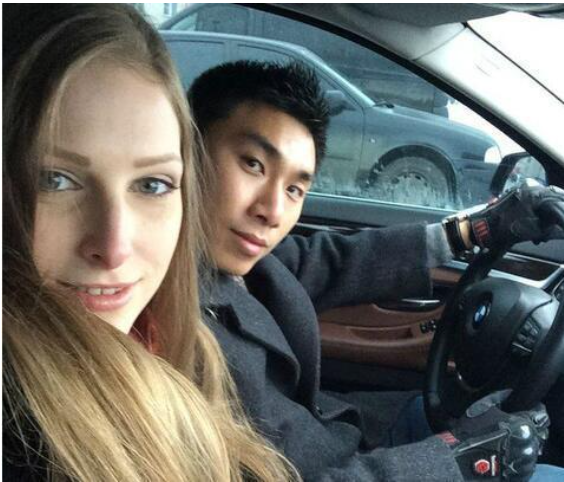 23年前乌克兰美女嫁给河南小伙生3个混血儿子如今怎样了