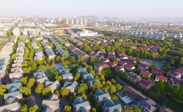 台州方林村虽不像安徽小岗村,江苏华西村,浙江花园村那样出名,但村子