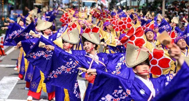 对京都人来说,这场夏日的"盂兰盆会"盛典,比奥运会更重要_腾讯新闻