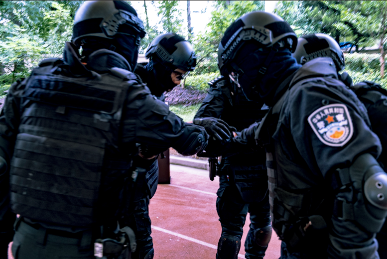 上海市公安局静安分局特警支队在2020年度上海公安机关全警实战大练兵