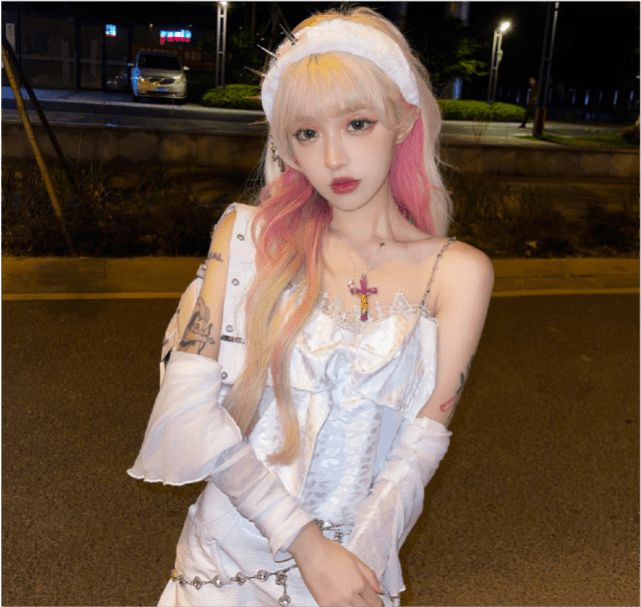 机智张线下路人照曝光,颜值大变身材崩塌,不少粉丝当场跑路?