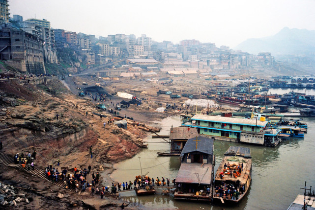 当时万县市的3个区为什么不保留而是合并为万州区