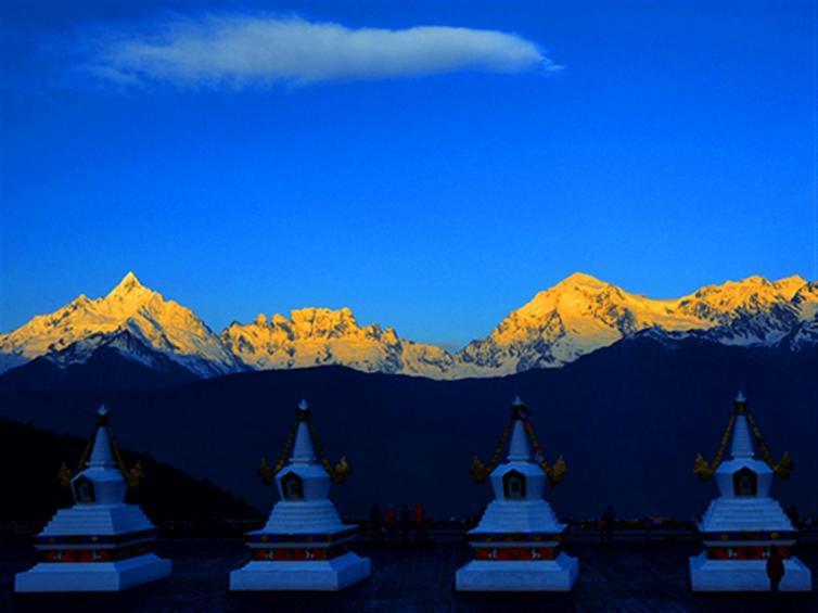 德钦这5处绝美自驾游景点让你度过与众不同的旅程