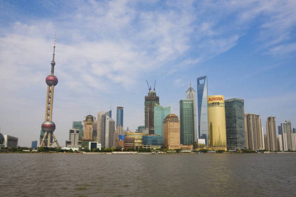 2021各个城市gdp_2021上半年各大城市GDP,南京下降一名,稳住前十