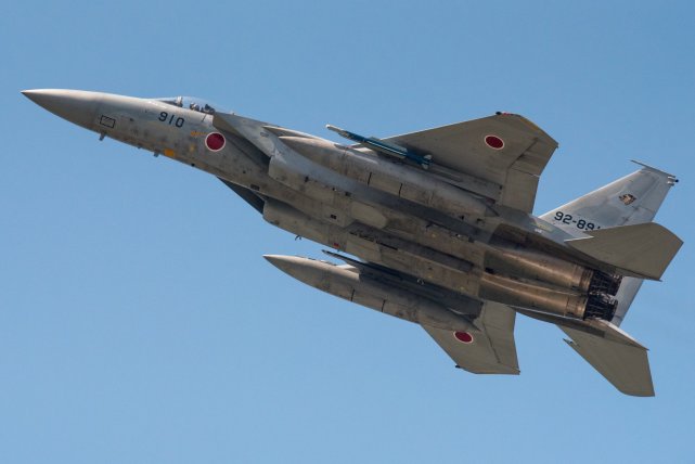 日本航空自卫队f-15j战斗机