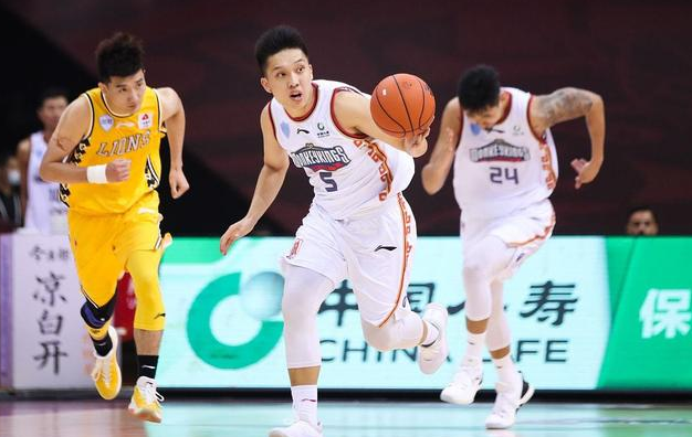 宁波富邦 正式离队！CBA新星告别老东家 加盟宁波富邦
