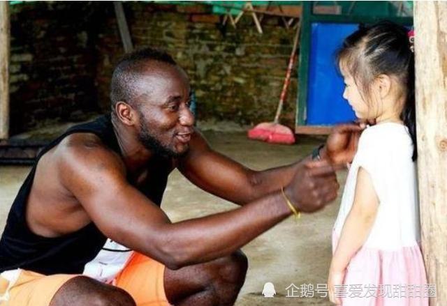 为什么黑人如此受中国女孩欢迎?原因很现实