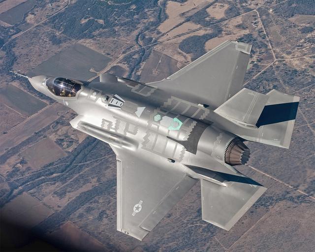 据韩联社报道,截至到今年5月,韩军拥有的f35a战机已经到了32架.