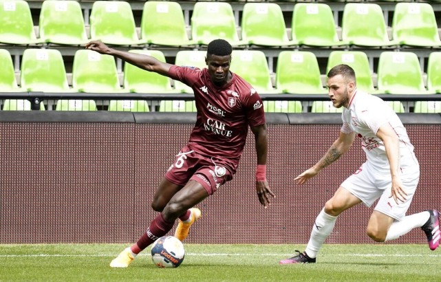 法甲梅斯vs里尔梅斯实力中庸里尔作客剑指三分