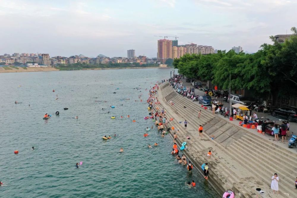 【关注】炎炎夏日,融江游泳注意防溺水