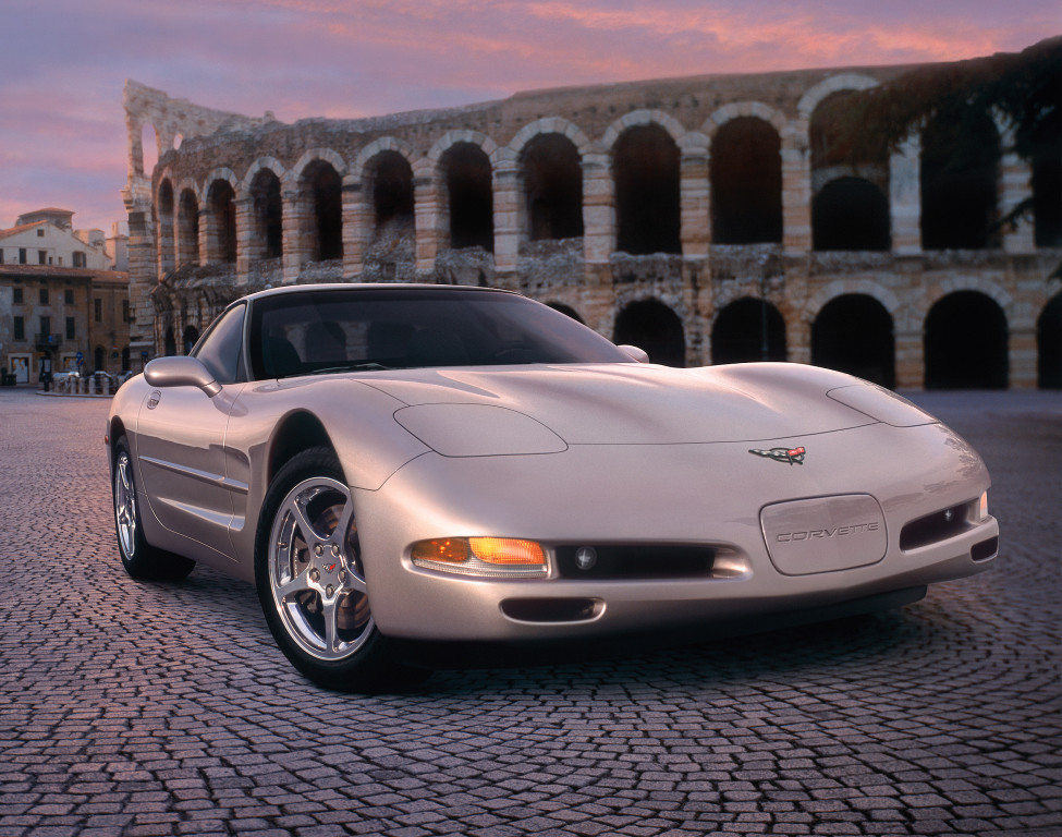 末代跳灯原来是它经典的克尔维特c5欣赏