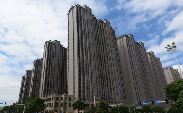 市教育局答复了八方小区二期配套入学问题