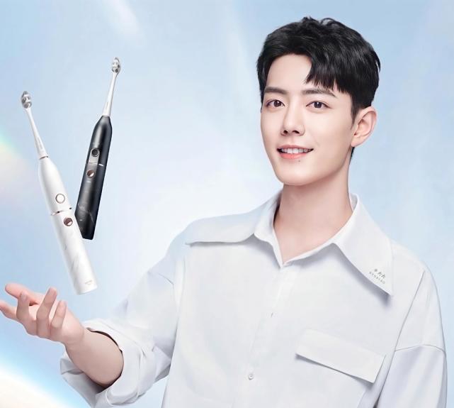 肖战同款又售罄了:2种配色成粉丝"新宠"