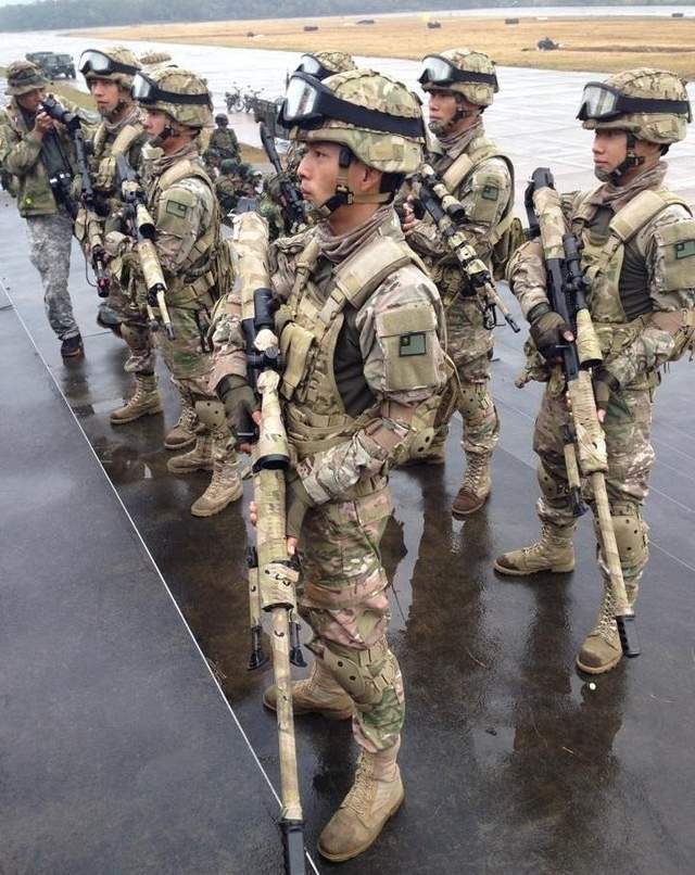 台军单兵口粮到底怎么样压缩饼干像零食自热食品最适合野餐