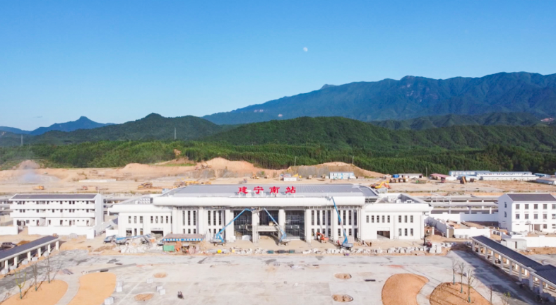 三明这2个火车站传来最新进展 8月5日, 在建宁南站站房综合楼 的项目