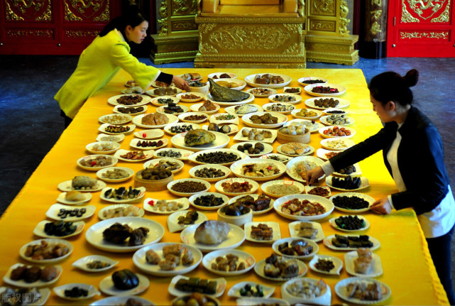 来源于鲁菜的满汉全席,已经成了贵族菜的代表