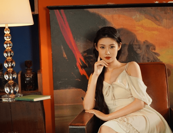 千万网红程十安因熬夜患癌才25岁切除卵巢大西米也因熬夜进icu