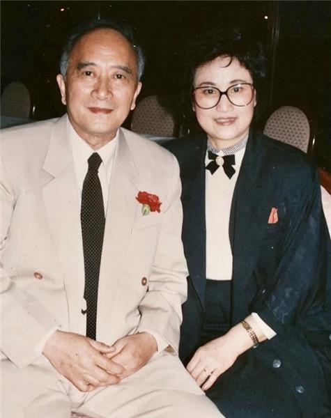 95岁越剧大师王文娟去世,追忆俏黛玉与书呆子孙道临的爱情往事