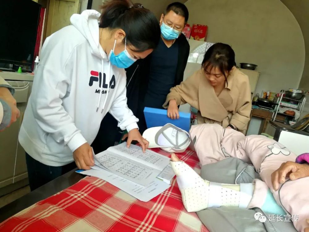 党员风采陕西延长县李霞25年坚守甘做群众健康守护者