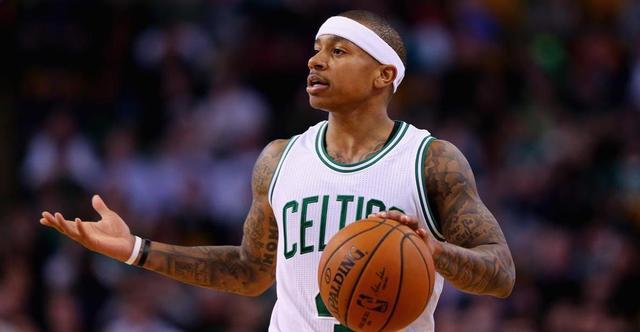 小托马斯怒砍81分致敬科比,渴望再回nba,球迷:对战小学生我也可以!