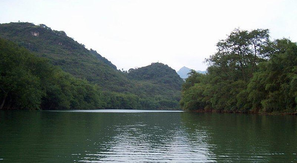 4,一般情况下,水口层层包裹关锁地大;水口关锁包裹层数少地小.