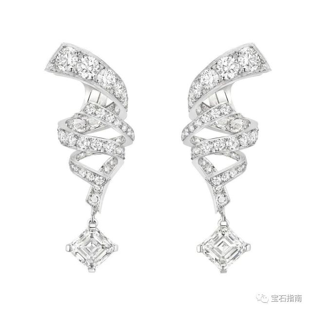 鉴赏|chaumet推出torsade高级珠宝系列:旺多姆圆柱上的螺纹雕饰