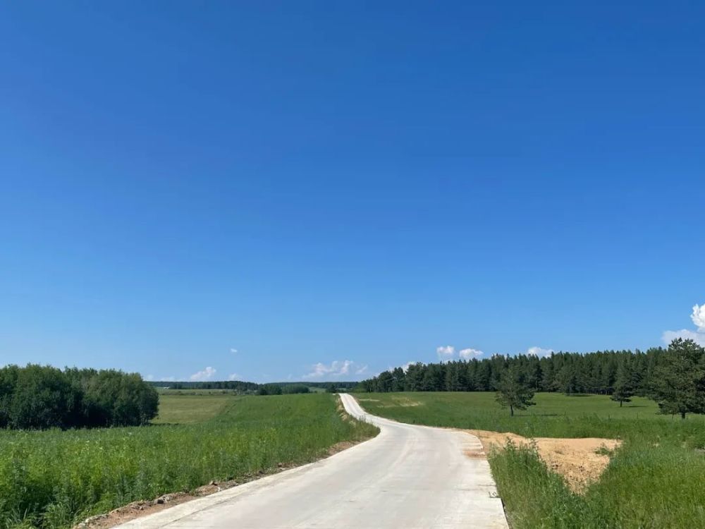 鄂温克旗:构建牧区交通网 架起群众致富桥