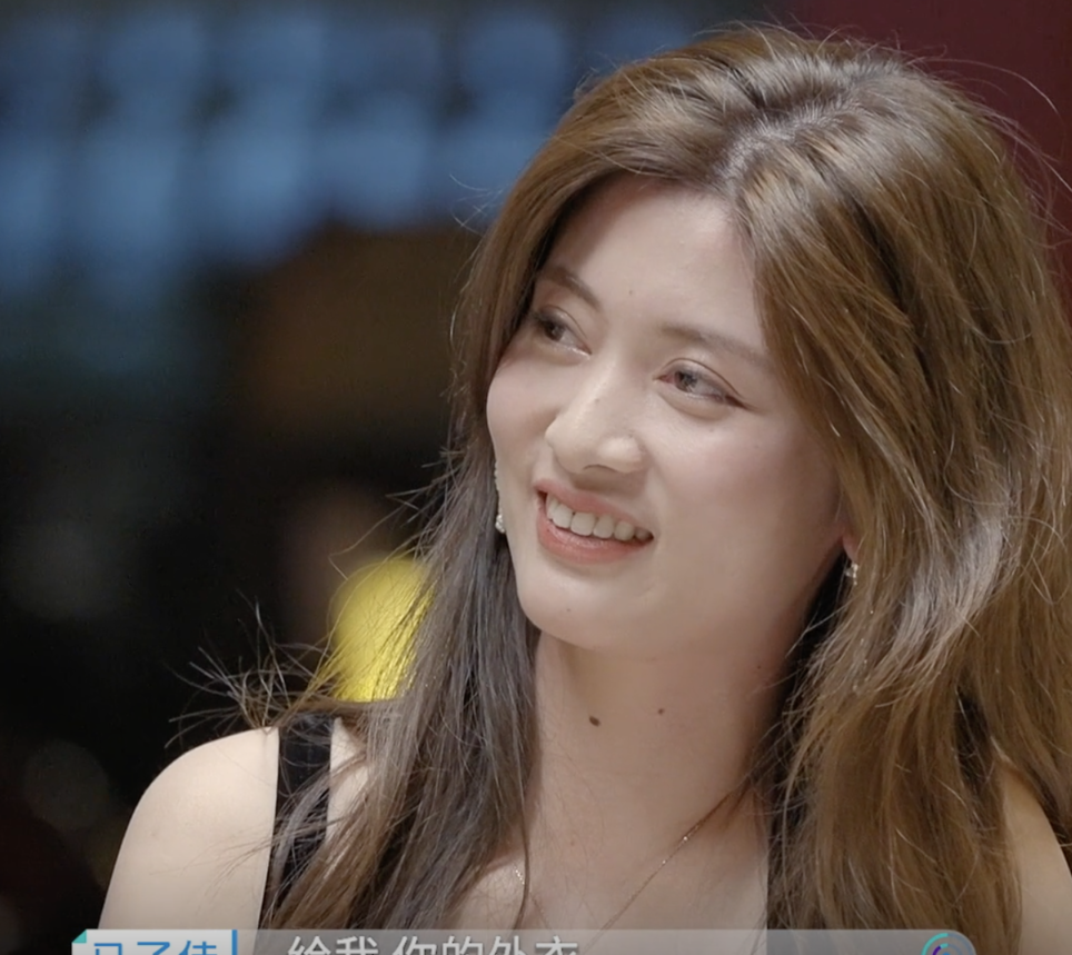 心动的信号4女四号小孔2000多一件衣服穿3次也太节俭了吧