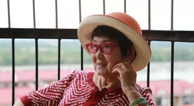 传奇老太吴胜明因走私入狱18年年至古稀出狱后又成富豪
