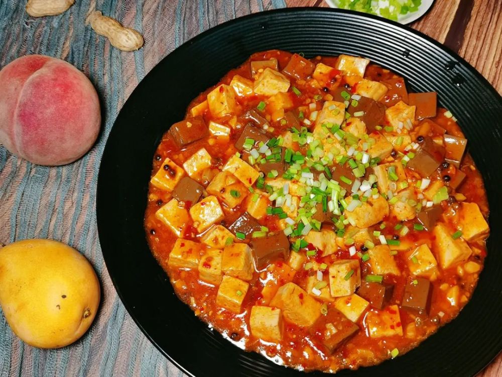 鸭血豆腐,麻辣开胃,也太下饭了_腾讯新闻