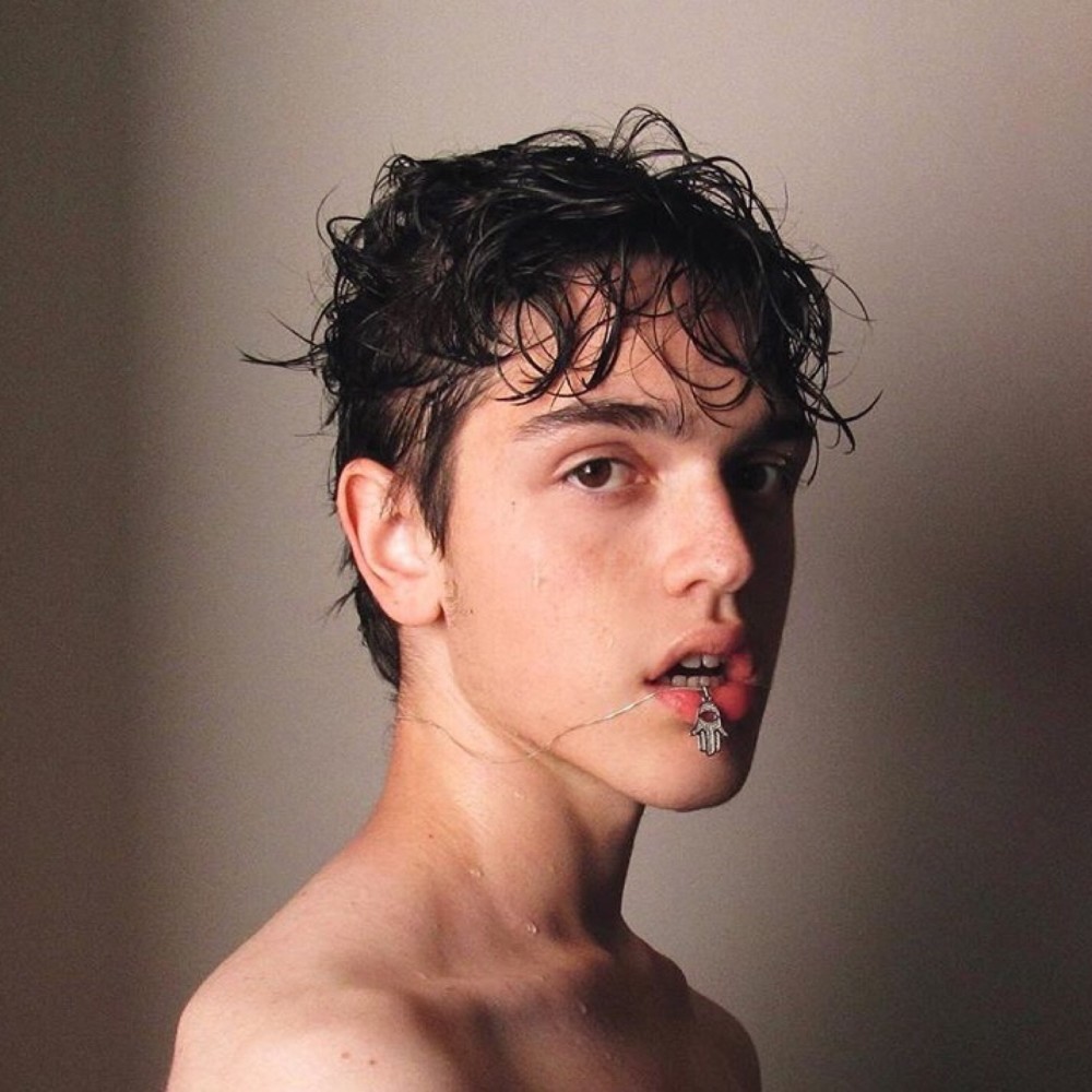 招桃花的欧美风男头|我要像春天对待樱桃树般地对待你