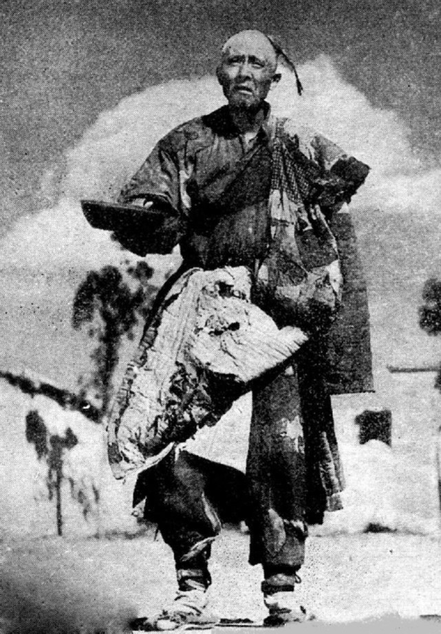 朱元璋何以成功乞讨生涯锻炼出了三项能力终无人可敌