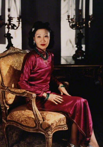 远东最美的珍珠黄蕙兰以光腿穿旗袍惊艳了整个上海滩