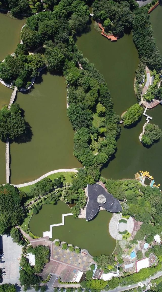 石排公园 @李杰松 摄石排镇交通便利,从莞高速贯穿而行,生态园大道