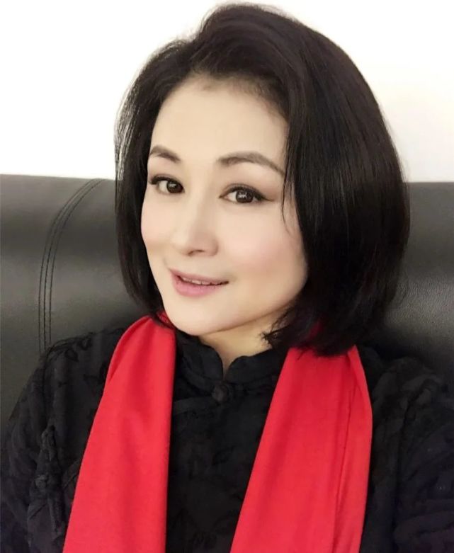 在其中饰演猪八戒的闾汉彪说:自从拍完戏之后,与于月仙一直都有联系